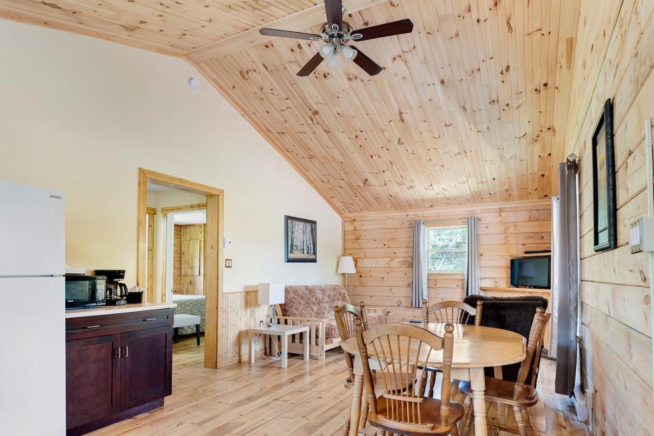 Ingonish Chalets Екстер'єр фото